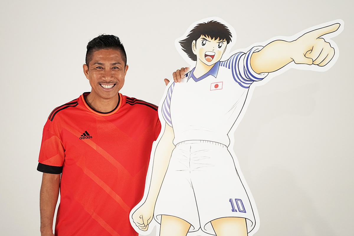 キャプテン翼 たたかえドリームチーム サッカー日本代表ガチャキャンペーン たたかえ蒼き戦士たち を開催 応援隊長に前園真聖さんが就任 ニュース Klab株式会社